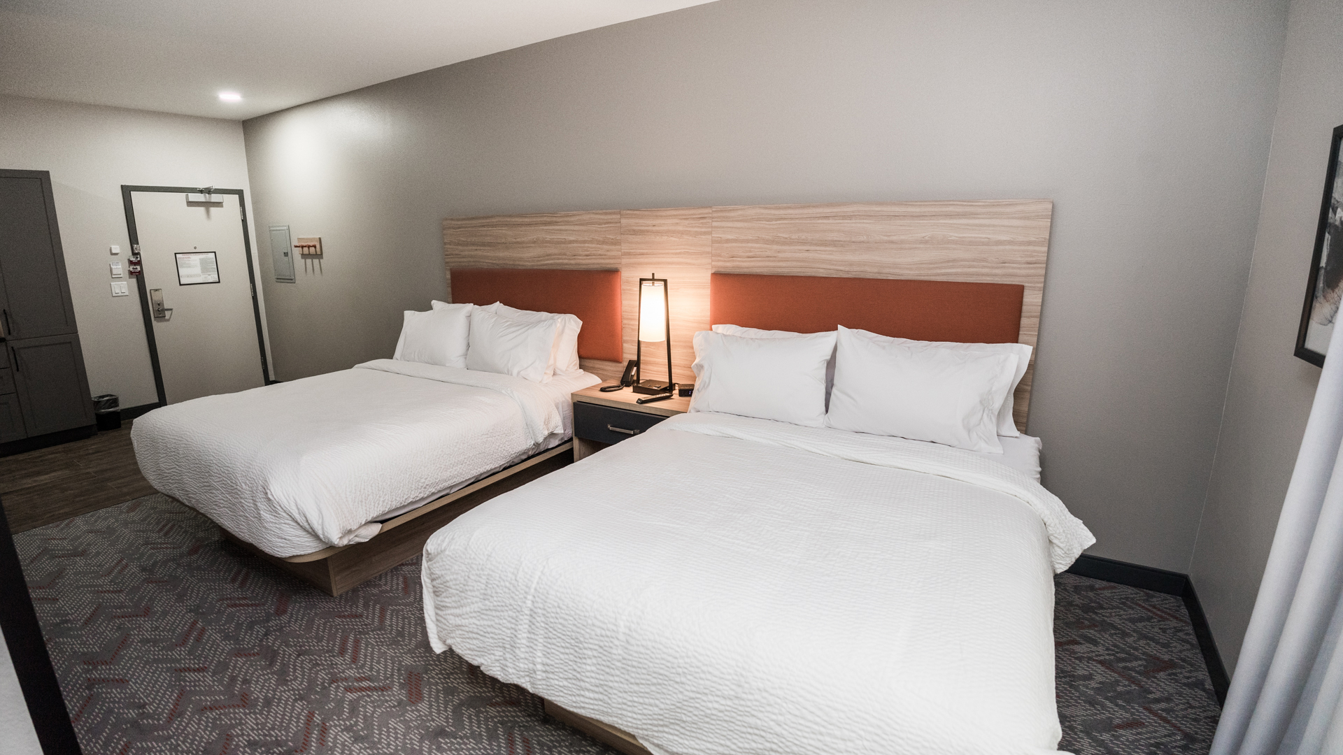 Standard Queenbeds Standard Queenbeds